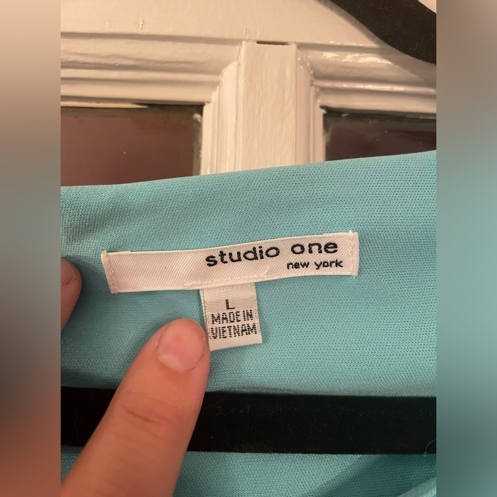 Studio One Dress Large - Picture 4 of 8